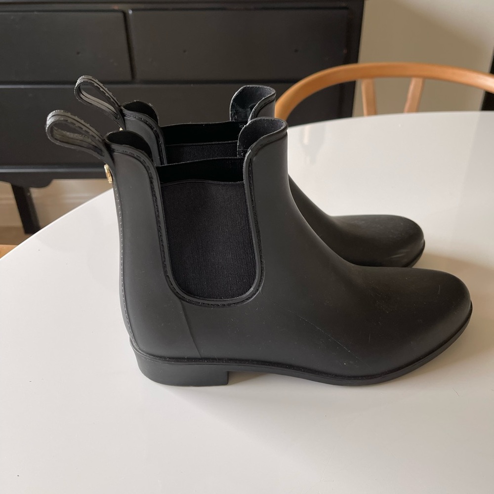 Sam Edelman Chelsea Rubber Rain boot.